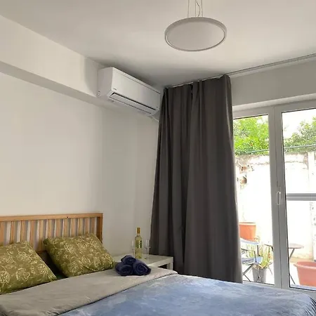 Okeanidon Apartment Athens Exterior photo